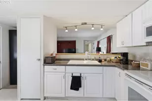 5335 Main St, Springfield, OR 97478 - Photo 14