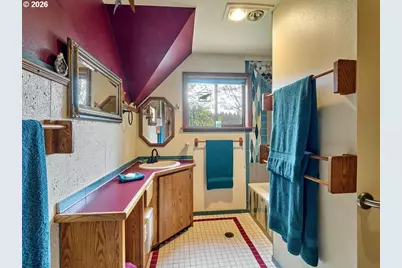 16460 NW Meadow Lake Rd, Carlton, OR 97111 - Photo 26