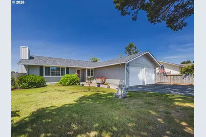 4125 Spruce St, Florence, OR 97439 - Photo 2