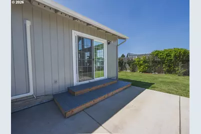 4125 Spruce St, Florence, OR 97439 - Photo 32