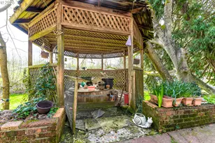 32763 Berlin Rd, Lebanon, OR 97355 - Photo 14