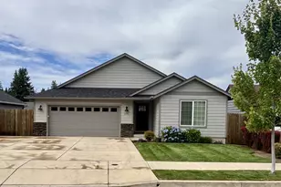 374 Owens Wy, Creswell, OR 97426 - Photo 1