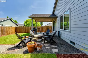 374 Owens Wy, Creswell, OR 97426 - Photo 12