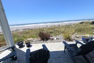 29034 Vizcaino Ct, Gold Beach, OR 97444 - Photo 10