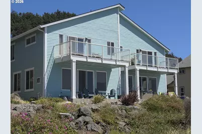 29034 Vizcaino Ct, Gold Beach, OR 97444 - Photo 2
