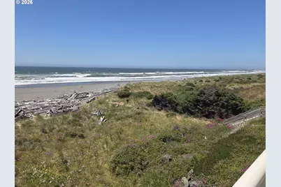 29034 Vizcaino Ct, Gold Beach, OR 97444 - Photo 18