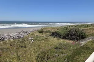 29034 Vizcaino Ct, Gold Beach, OR 97444 - Photo 18