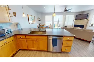 29034 Vizcaino Ct, Gold Beach, OR 97444 - Photo 14