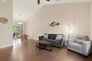 585 S Donna Dr, Newberg, OR 97132 - Photo 6