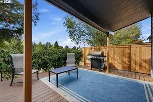 585 S Donna Dr, Newberg, OR 97132 - Photo 20