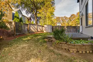 759 SE Camellia Ct, Hillsboro, OR 97123 - Photo 32