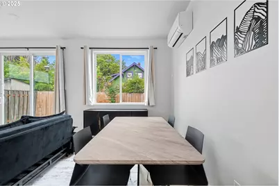 817 NE 94th Ave, Portland, OR 97220 - Photo 8