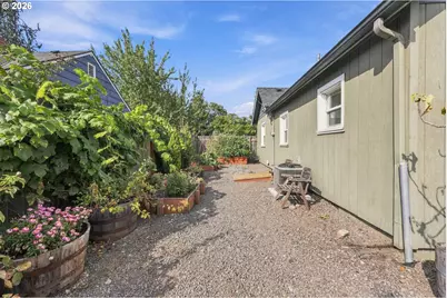 5304 SE Rural St, Portland, OR 97206 - Photo 38