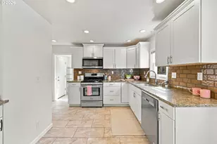 5304 SE Rural St, Portland, OR 97206 - Photo 16
