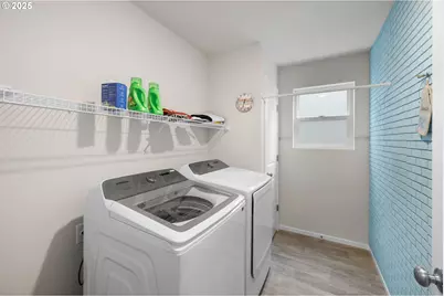 371 Himalaya St, Salem, OR 97301 - Photo 32