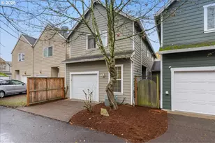 521 NE Suttle Rd, Portland, OR 97211 - Photo 38