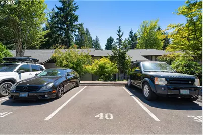29700 SW Courtside Dr #40, Wilsonville, OR 97070 - Photo 24