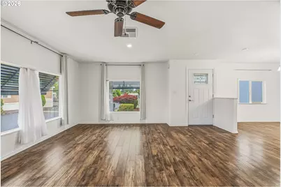 15509 SE Mill Plain Blvd, Vancouver, WA 98684 - Photo 2
