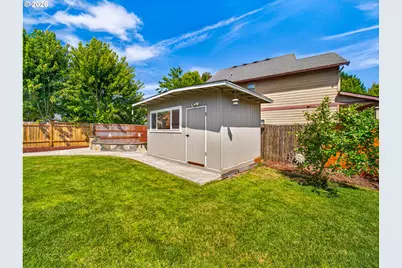 1066 SE Millwright Ave, McMinnville, OR 97128 - Photo 24