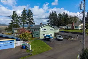 1636 SE Oar Dr, Lincoln City, OR 97367 - Photo 8