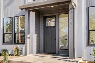 9568 N Buchanan Ave, Portland, OR 97203 - Photo 2