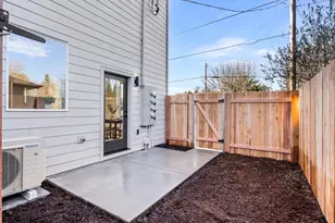 9568 N Buchanan Ave, Portland, OR 97203 - Photo 14