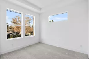 9568 N Buchanan Ave, Portland, OR 97203 - Photo 12