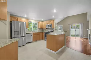 12393 SW 114th Terrace, Portland, OR 97223 - Photo 8