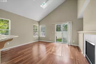 12393 SW 114th Terrace, Portland, OR 97223 - Photo 2