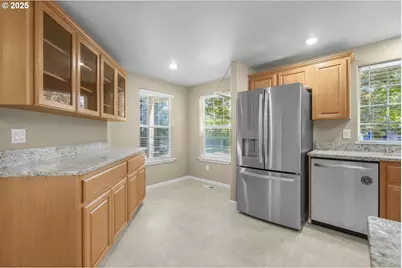 12393 SW 114th Ter, Portland, OR 97223 - Photo 6