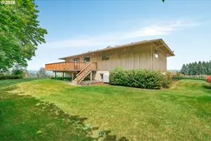 31077 SW Laurelview Rd, Hillsboro, OR 97123 - Photo 36
