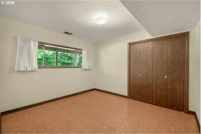 31077 SW Laurelview Rd, Hillsboro, OR 97123 - Photo 34