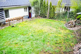 825 Yale Ave, Gladstone, OR 97027 - Photo 18