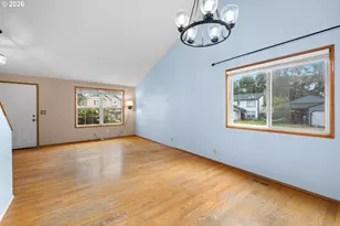 20586 SW Parker Ct, Beaverton, OR 97078 - Photo 8
