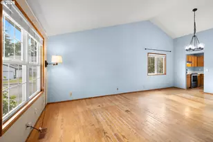 20586 SW Parker Ct, Beaverton, OR 97078 - Photo 4
