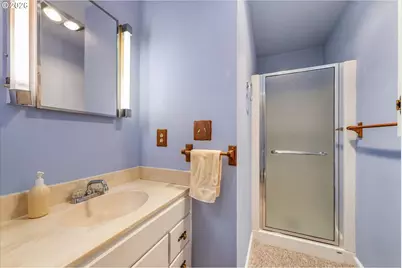 104 Hyland Dr, Enterprise, OR 97828 - Photo 16