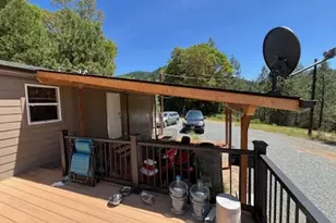 2810 Coyote Creek Rd, Wolf Creek, OR 97497 - Photo 4