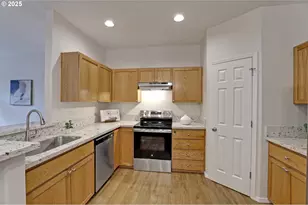 2453 NW Rogue Valley Terrace, Beaverton, OR 97006 - Photo 12