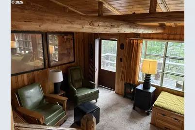 24284 Crescent Lake Hwy #38, Crescent Lake, OR 97733 - Photo 6
