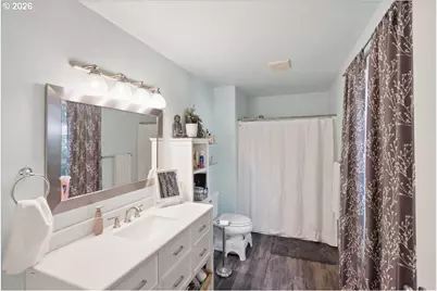 2448 NW Violet Ct, Albany, OR 97321 - Photo 16