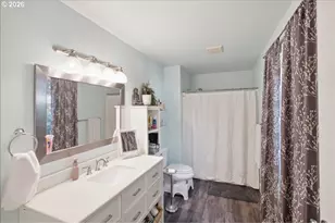2448 NW Violet Ct, Albany, OR 97321 - Photo 16