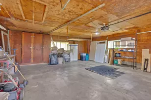 14035 SE Main St, Portland, OR 97233 - Photo 38