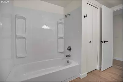 6614 SE 93rd Ave, Portland, OR 97266 - Photo 16