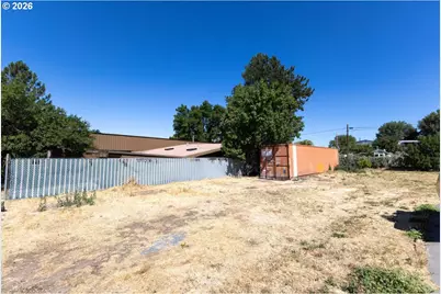 608 Deschutes St, Wasco, OR 97065 - Photo 4