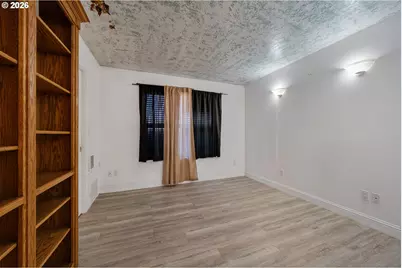 2205 5th St, Tillamook, OR 97141 - Photo 16