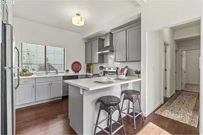 6849 SE Knight St, Portland, OR 97206 - Photo 4