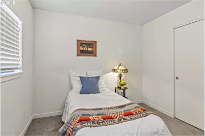 6849 SE Knight St, Portland, OR 97206 - Photo 16