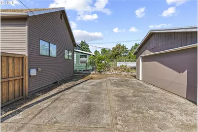 6849 SE Knight St, Portland, OR 97206 - Photo 20