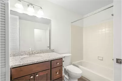 12510 SE Stark St #H, Portland, OR 97233 - Photo 16