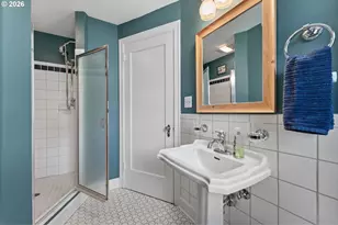 2839 NE Hancock St, Portland, OR 97212 - Photo 32